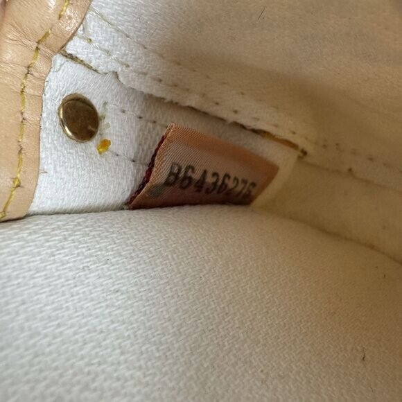 Dooney & Bourke 6" Wristlet Yellow/Tan Leather Trim Logo Snap Pouch Wallet Small - Picture 14 of 14